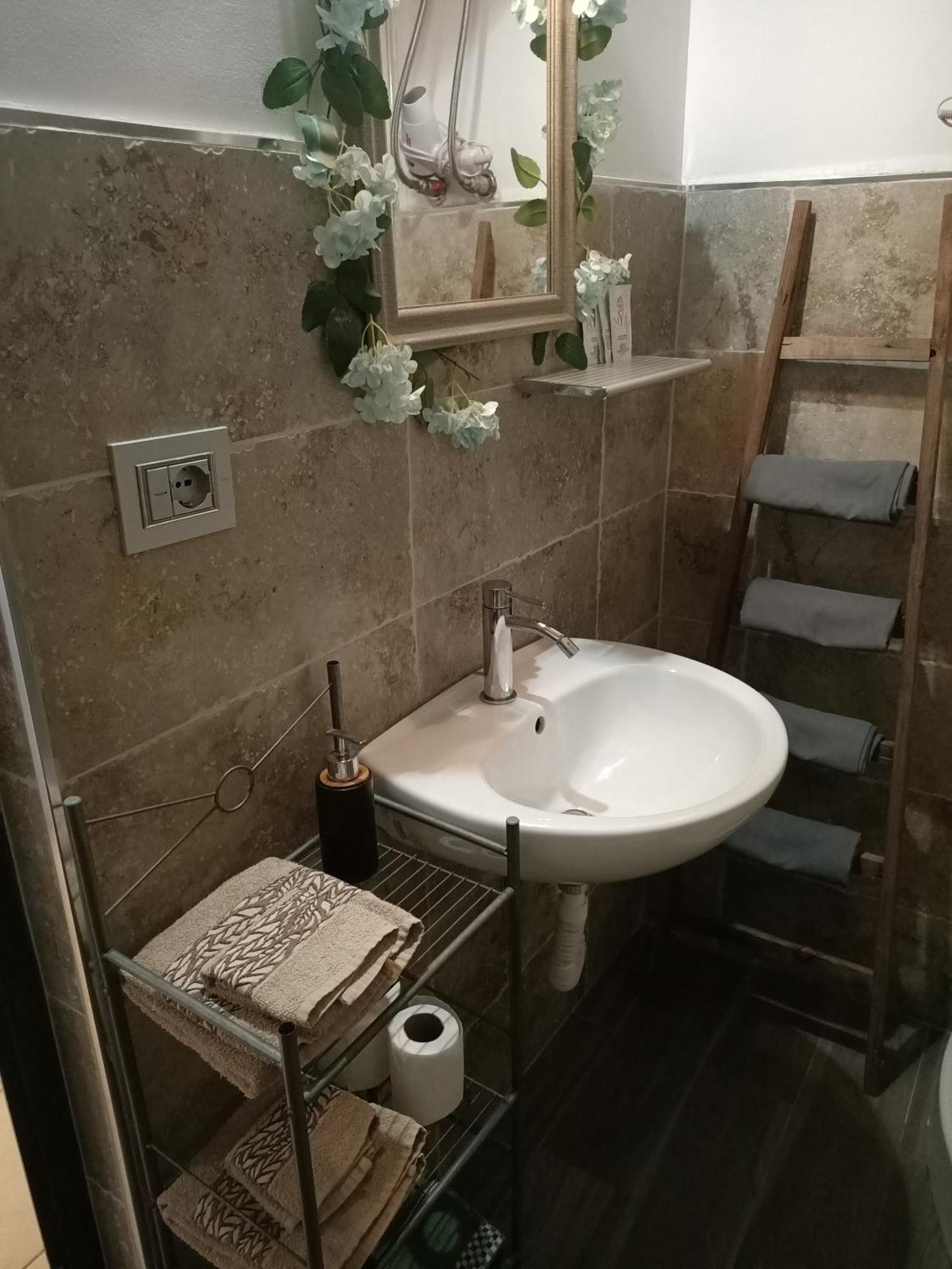 Jeppson Home Terni Extérieur photo